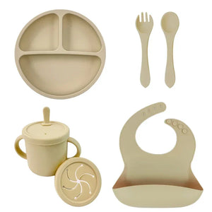 Set 6 pcs assiettes et couverts en silicone